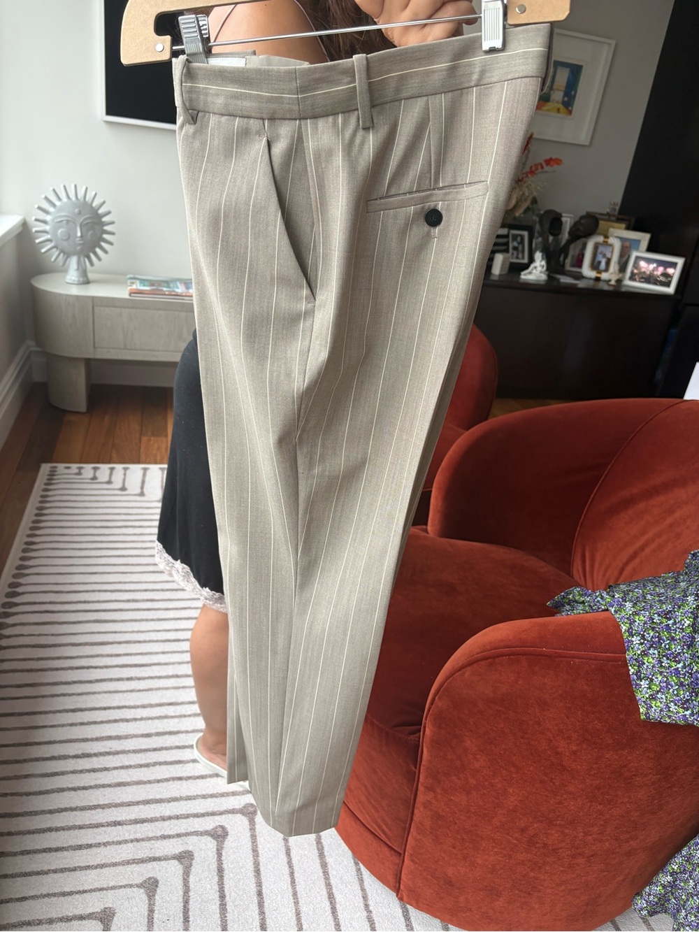 Theory Beige Pinstripe Tailored Women's Pants